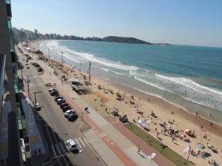 Praia do Morro Guarapari Excelente Apartamento frente mar 04 quartos - Guarapari - 9