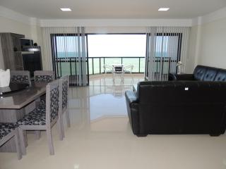 Praia do Morro Guarapari Excelente Apartamento frente mar 04 quartos - Guarapari - 2