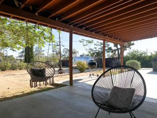 Joshua Tree - Skyview Ranch Hot Tub & Tent - Yucca Valley - 9