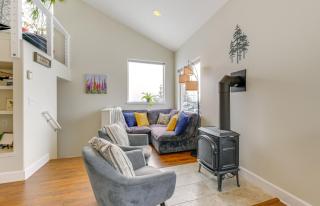 Scenic and Cozy Sweet Northern Comfort in Homer! - Homer - 7