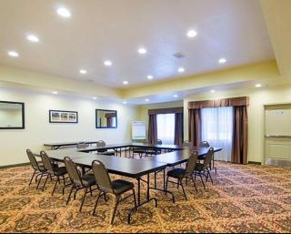 Comfort Inn and Suites - Orange - 2