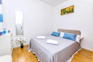 Apartment New - Splitska - 3
