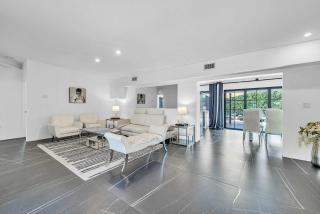 Family Vacation Home - 2