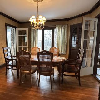 Secluded Historic Tudor with Fun Game Room Near Downtown - Davenport - 4