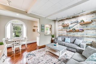 half Mi to Beach and Lake Michigan Condo with Pool! - 0