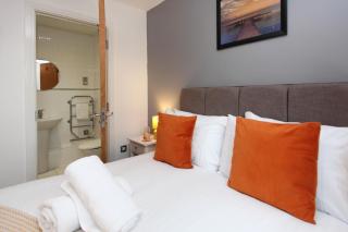 Albion Street Apartments - 7