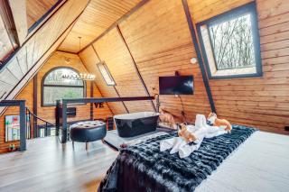 Hot Tub and Fire Pits Albrightsville A-Frame Cabin - Albrightsville - 7