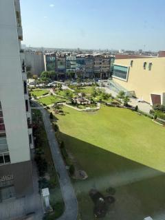 Stayluxe Homes-1 Bedroom Apartment-Penta Square-DHA - 7