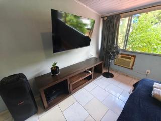Casa aconchegante em área verde - Niterói - 2