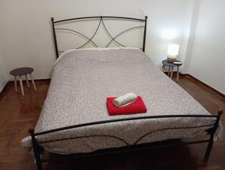 Room Z for two 5' from metro - 4