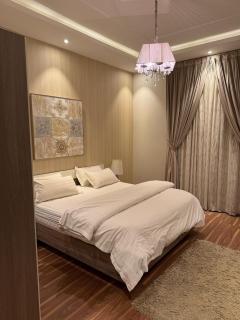 LP97 Elegant 3BR Apartment in Al Narjis - Riad - 6