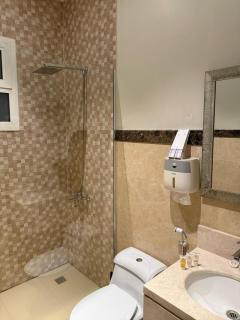 LP97 Elegant 3BR Apartment in Al Narjis - Riad - 1