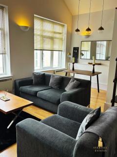 Airy Loft Apartment - Leeds - 0