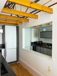 Airy Loft Apartment - Leeds - 6
