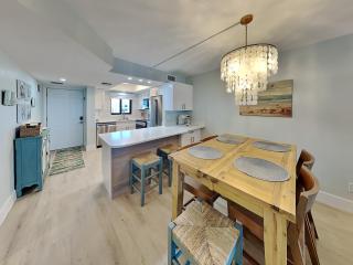 Seaside 205 - 2