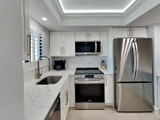 Seaside 405 - Fort Myers Beach - 3