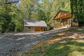 Cabin On A Hill - 9