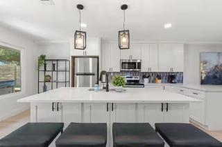 The Austin Hideaway -Soak & Stay - Austin - 2