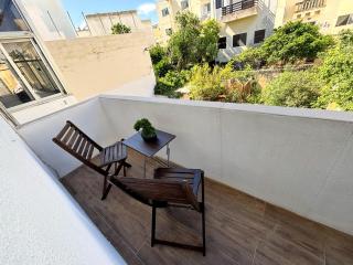Queen Gate 4 - Is-Swieqi - 4