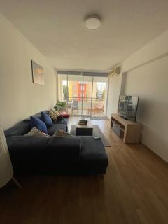 3 bedroom Flat central-5min walk to beach - 5