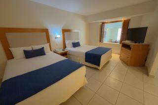 Spacious, standard with beach access & wifi! - 5