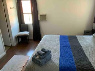 MGM Airport Strip 2 miles - 5