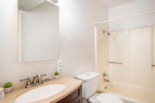 MGM Airport Strip 2 miles - 1