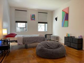 2-Bedroom Apartment in the Bronx and Pet Friendly - Bronx - 7
