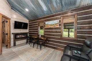 Broken Arrow - Private Escape Hot Tub & Fire Pit - 4