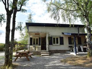Holiday home with terrace - Saint-Honoré-les-Bains - 9