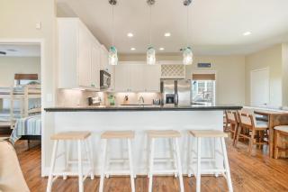 Gulf Winds home - Crystal Beach - 2
