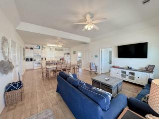Sunburn Alley home - Caplen - 4