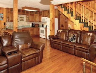 Carrie's Cabin - Cosby - 3