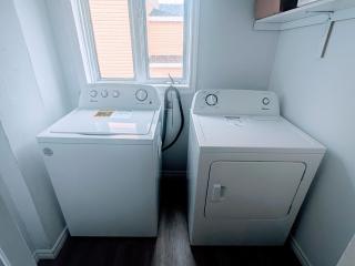 Louisbourg room & Aurora House - 8