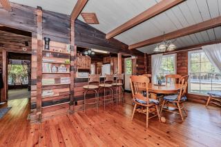 Rustic Bruce Retreat With Pool! - Red Bay - 7