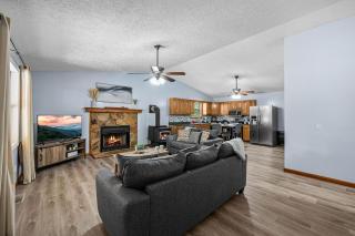 Red Rock Ranch - 6