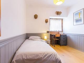 Gîte familial spacieux avec piscine naturelle, proche Nantes - FR-1-306-1218 - La Limouzinière - 1