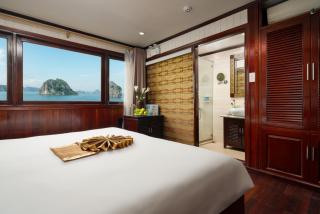 Swan Cruises Halong - Ha Long - 2