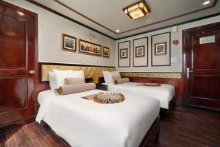 Swan Cruises Halong - Ha Long - 6