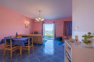 Apartments Saulan - One Bedroom Apartment with Balcony and Sea View Molunat - Molunat - 8