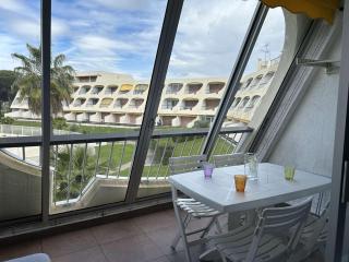 Studio climatisé avec terrasse, 4 couchages, proche plage et commerces - FR-1-250-307 - Le Grau-du-Roi - 0