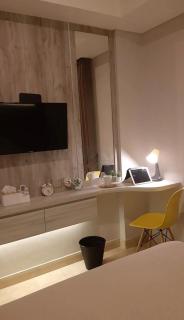 Luxury Sea View Free WIFI Nice and Cozy Gold Coast Apartment PIK Next to Oakwood Hotel by Blezz - Jakarta - 9