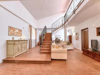 Villa with private pool - 4