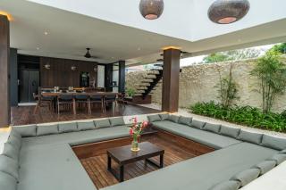 Acqua 3BR Luxury Golf-view Villa with 13m Pool & Starlink - Uluwatu - 4