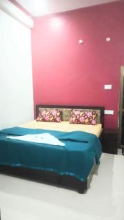 Kishan guest house - Ayodhya - 0