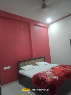 Kishan guest house - Ayodhya - 3