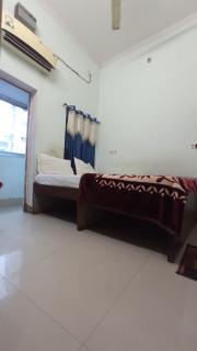 7 Seas - Varanasi - 6