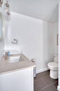 Stay Portland - Underground Mid-Century Hideaway in Laurelhurst - 1