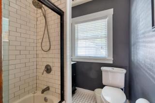 Stay Portland Collection - Charming Portland Home in Hollywood District - Portland - 2