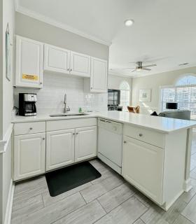 4765-1BR, 1BA, Central Myrtle Beach- 670sf - Myrtle Beach - 2